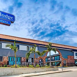 Travelodge By Wyndham Lax